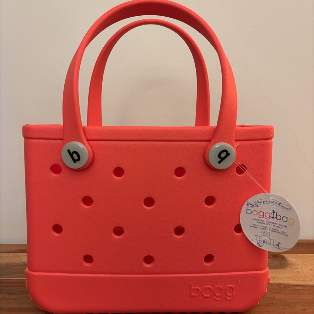 Coral Bitty Bogg Bag